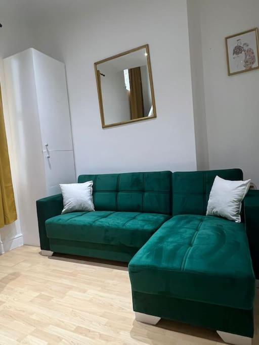 001- Lovely 3-Bedroom Very Close To Oxford Street 런던 외부 사진