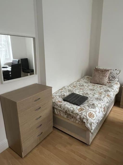 001- Lovely 3-Bedroom Very Close To Oxford Street 런던 외부 사진