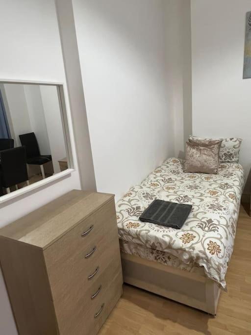 001- Lovely 3-Bedroom Very Close To Oxford Street 런던 외부 사진
